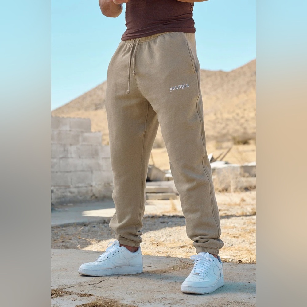 NWT YOUNGLA 239 EARTHY COLLECTION - JOGGERS sweatpants in desert olive S